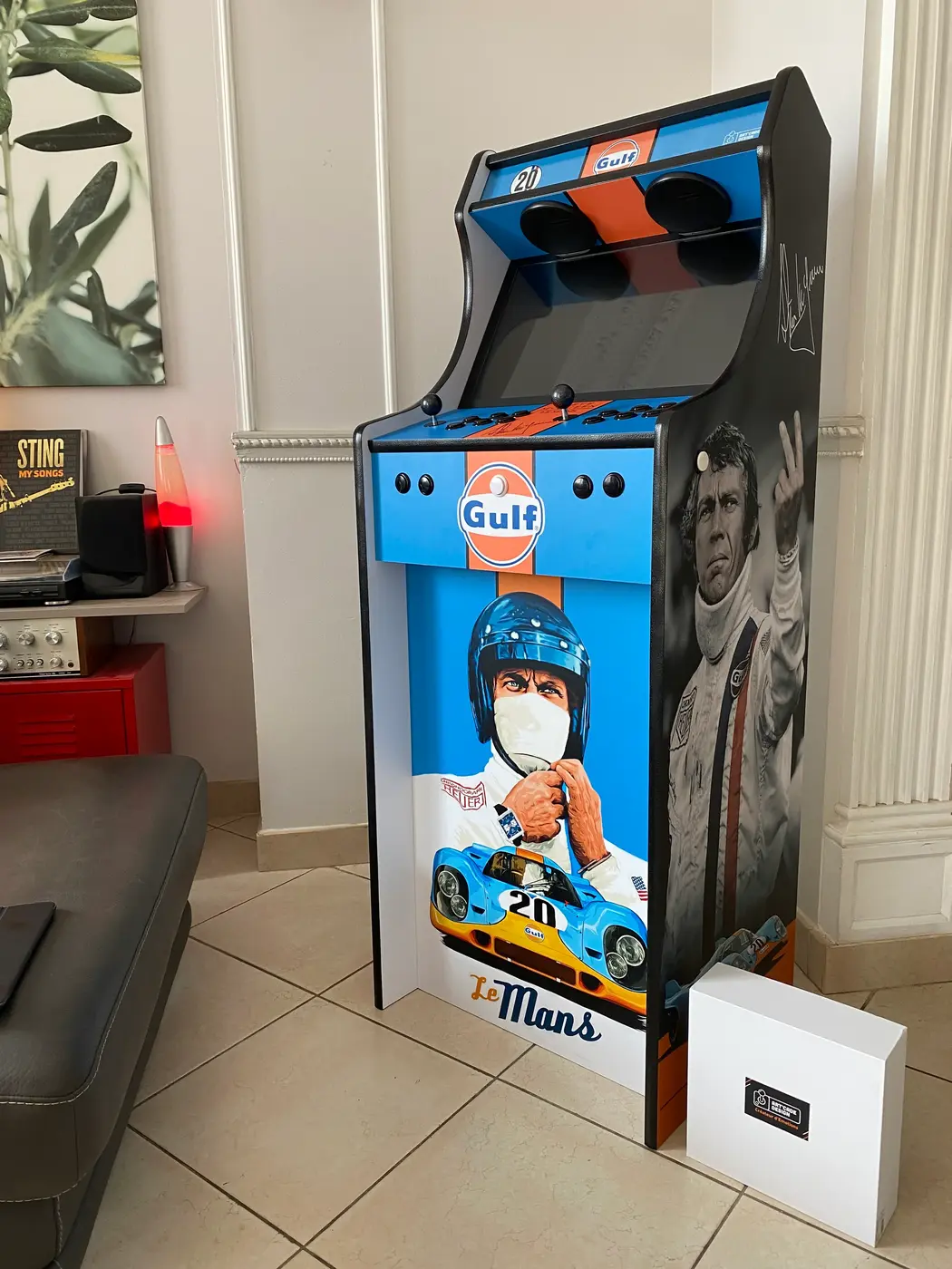 Borne arcade XL Gulf Le Mans Steve McQueen — Art'cade Design Nice