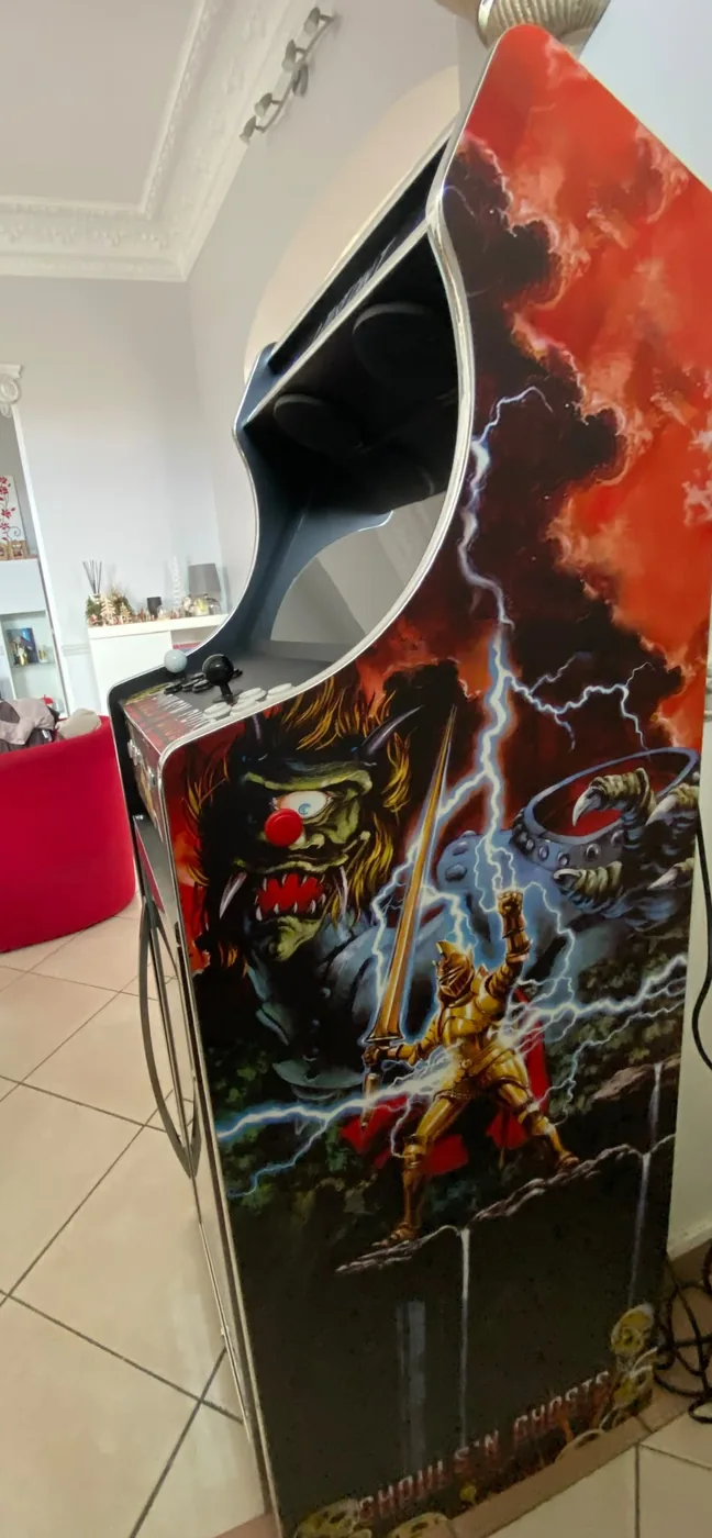 Flanc illustré de la borne arcade Combi cave à vins — Art'cade Design Nice