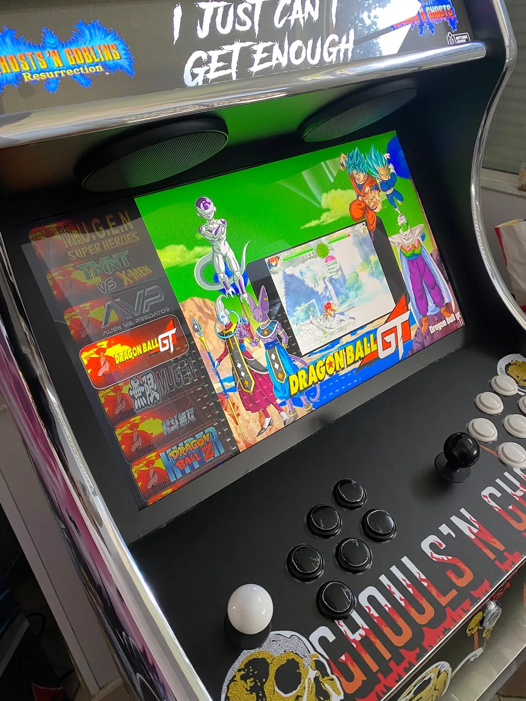 Écran de sélection des jeux de la borne arcade Combi — Art'cade Design Nice