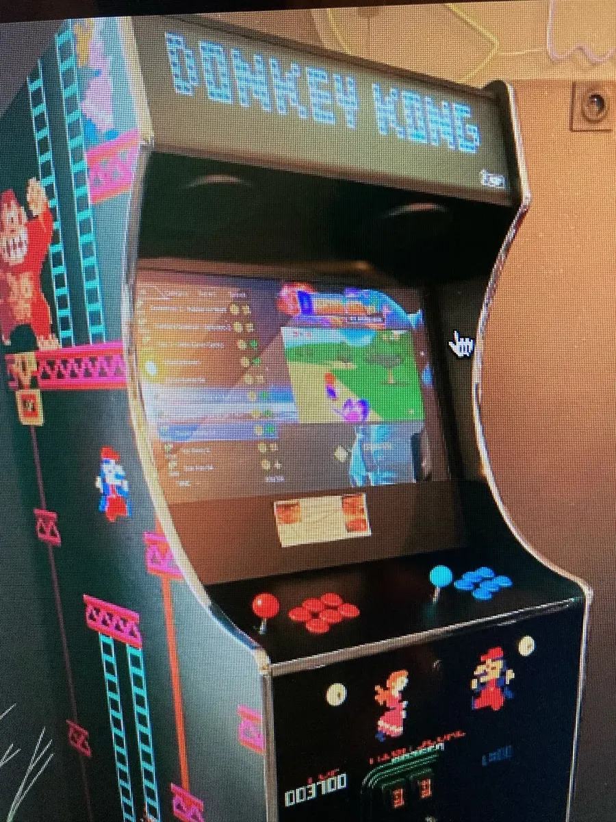 Borne arcade XL Donkey Kong pour événements et soirées d'entreprise — Art'cade Design Nice Côte d'Azur